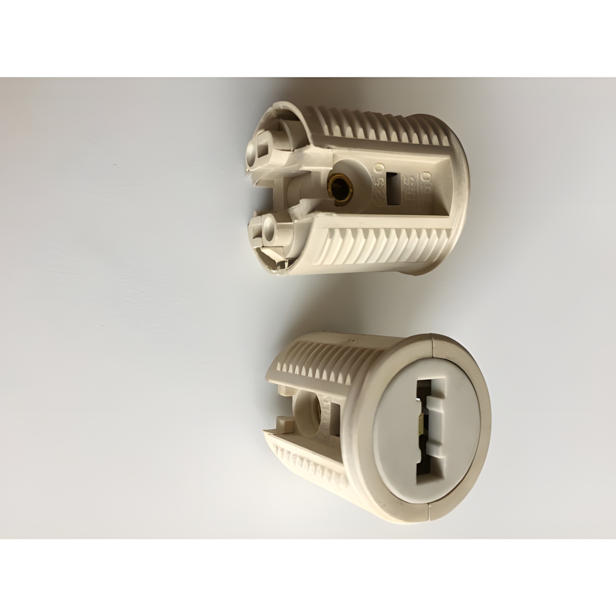 Schaum Halogenlampenfassung 233229