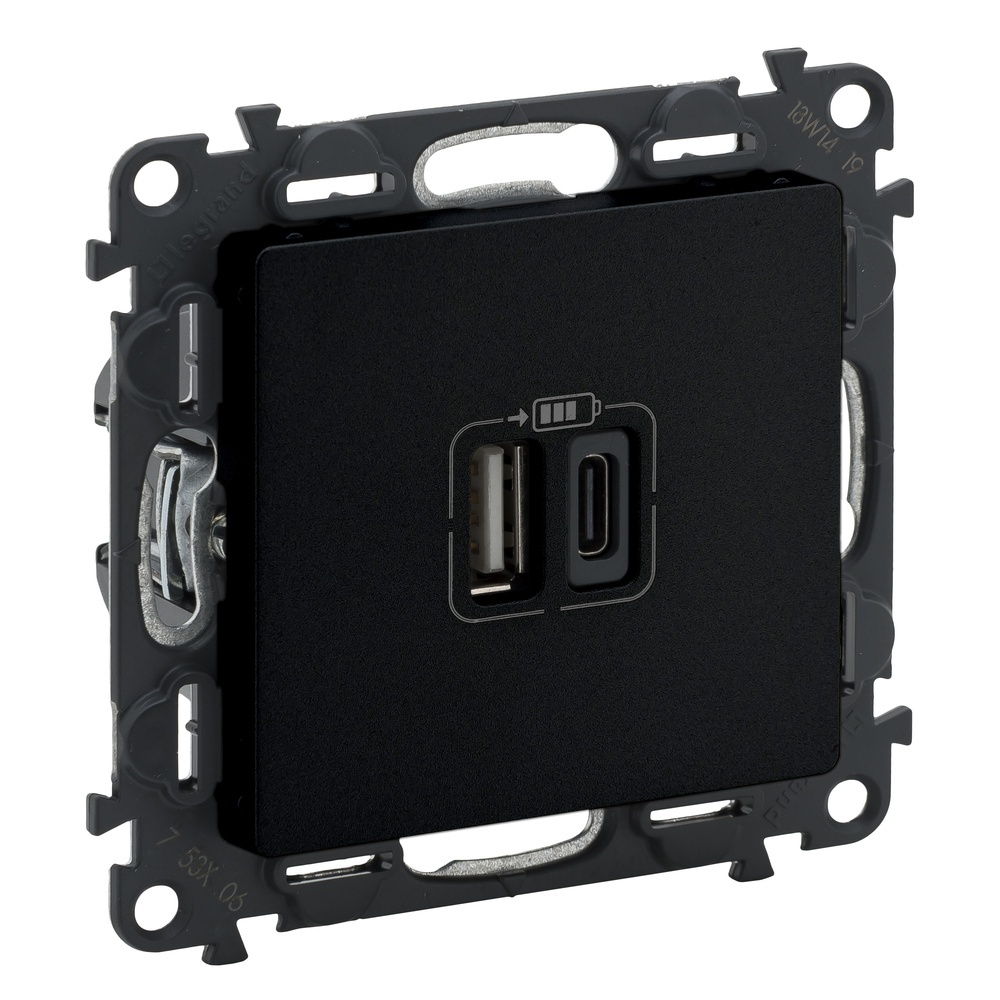 Legrand USB Ladesteckdose 756306