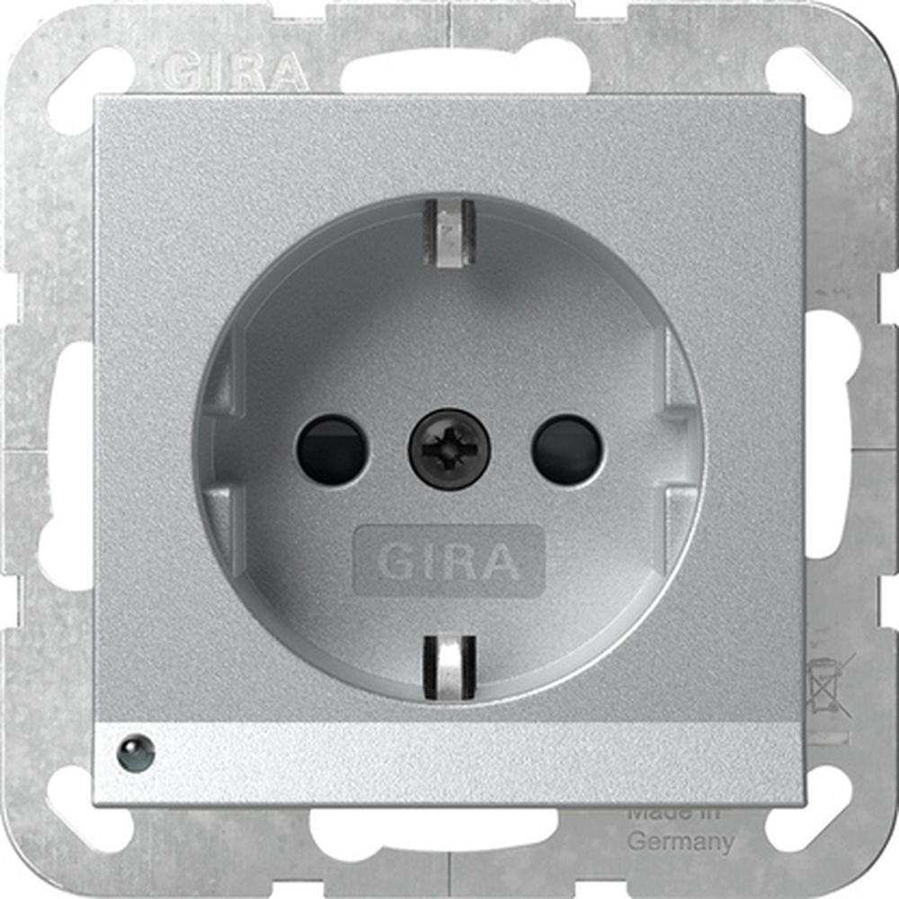 Gira SCHUKO Steckdose 417026