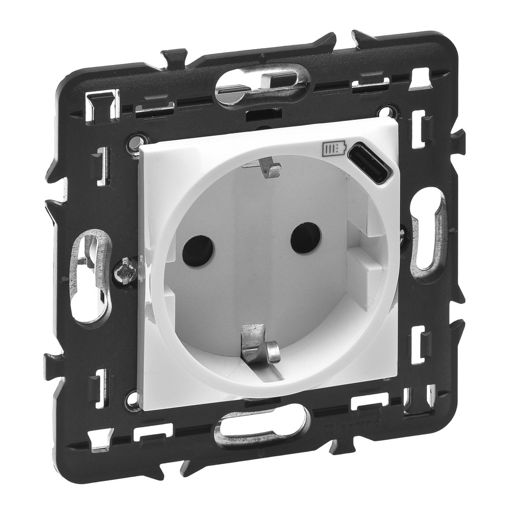 Legrand Schutzkontaktsteckdose 077271L