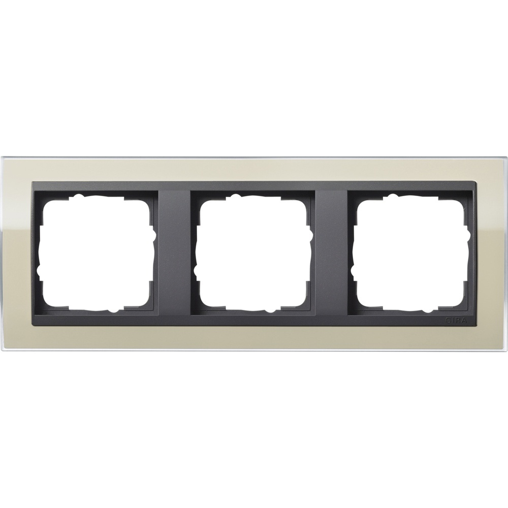 Gira Abdeckrahmen 3fach 0213778
