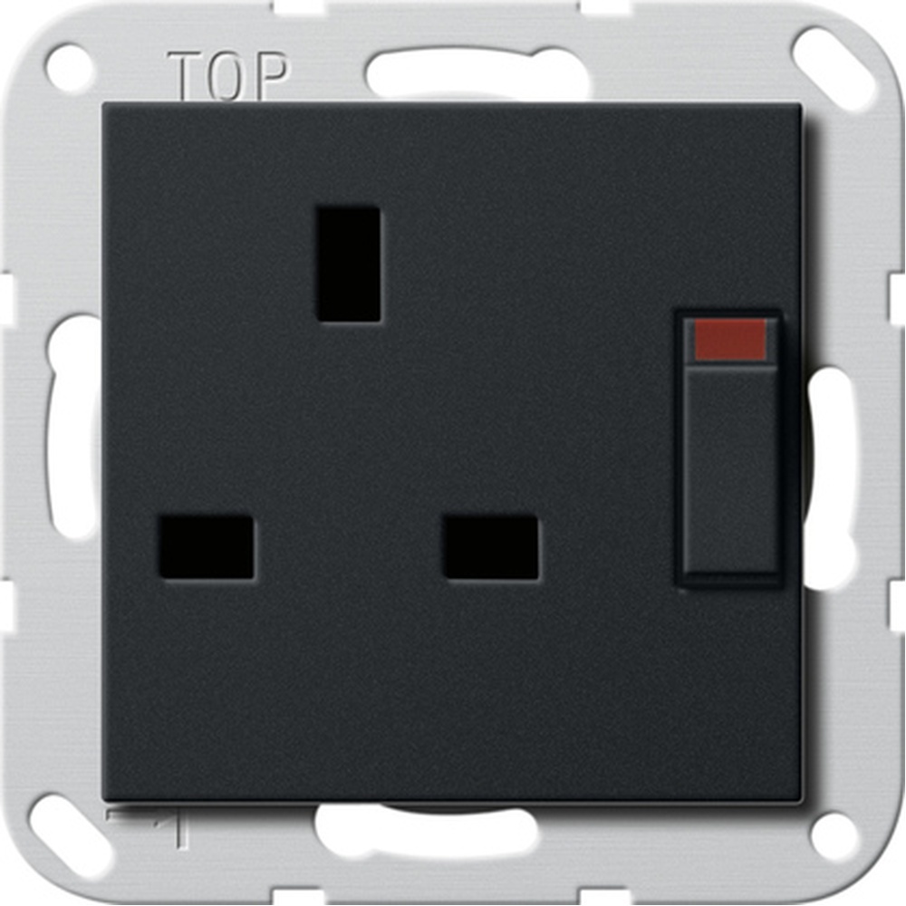 Gira Steckdose British Standard 2778005